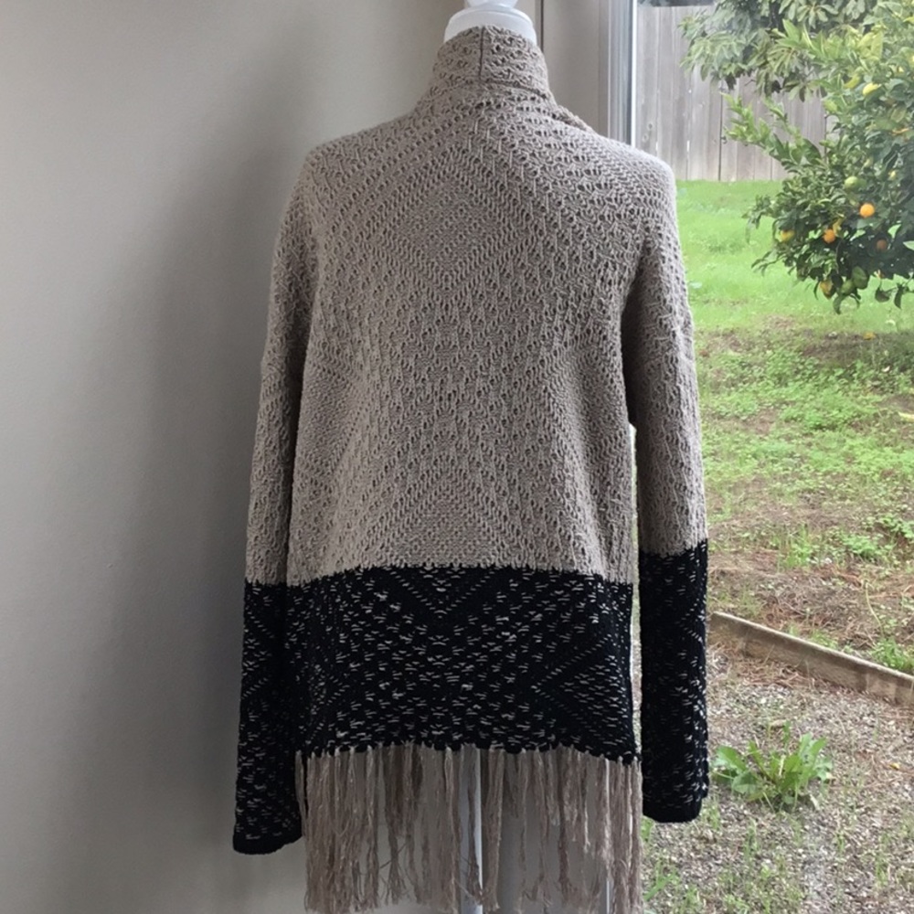 Fringed Cardigan - Picture 5 of 8